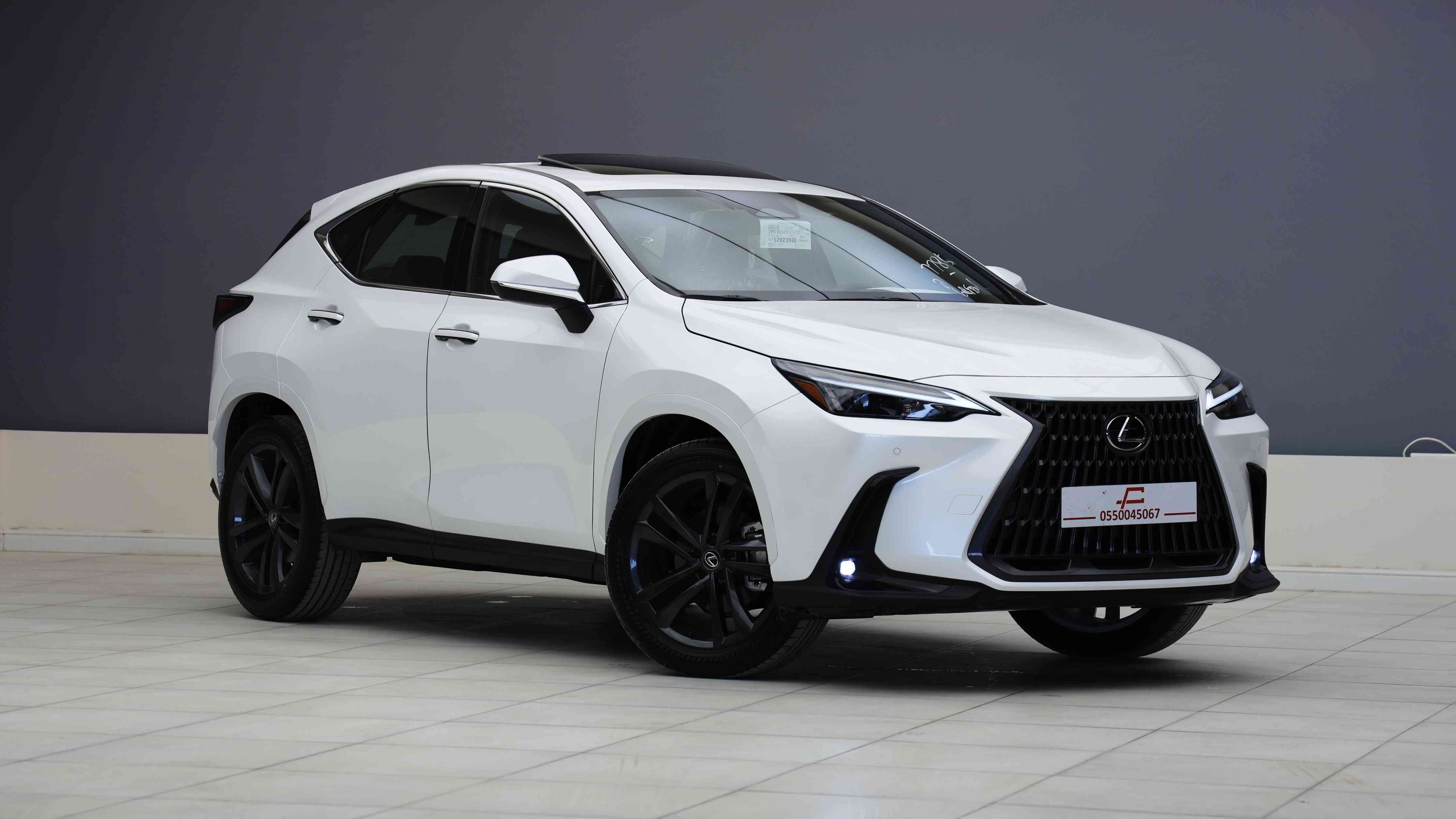 لكزس - NX350 ستاندر بنزين 2026